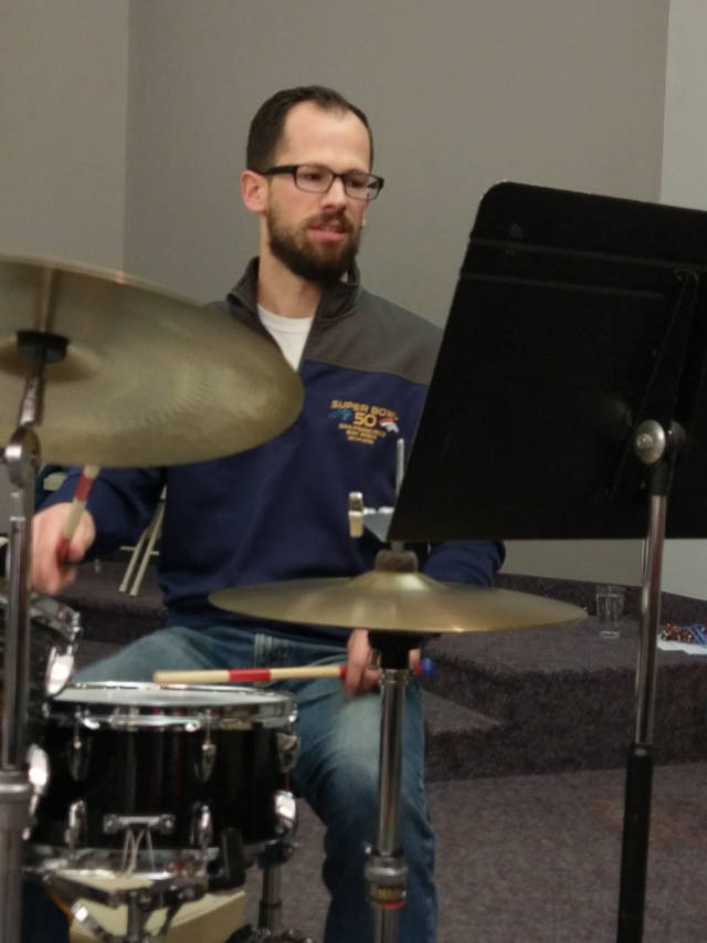 Image - Rob Hassing on drums